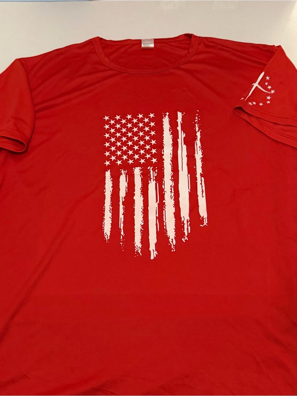 I35 XXLMen's Red Graphic American Flag Tee